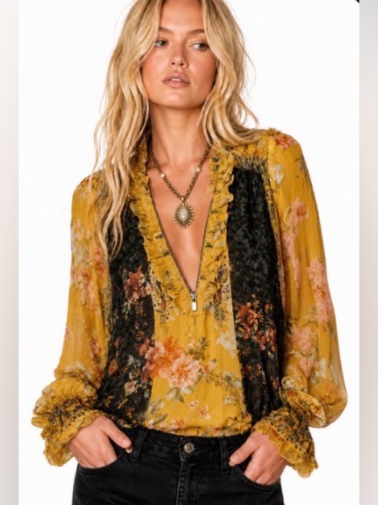 Tops - Floral V-Neck Ruffled Blouse - Mustard
